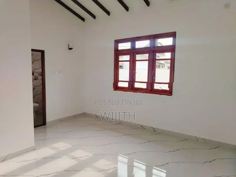 Brand New Single House for Sale in Kottawa Horan Road Kirwathtuduwa