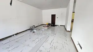 5 Bed House For Rent In Colombo 07