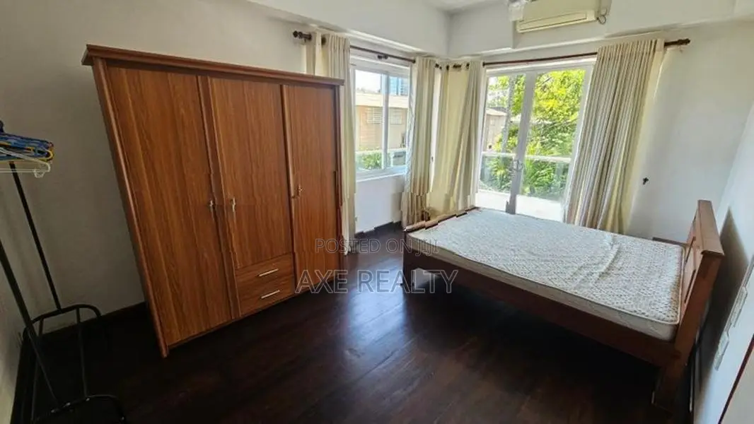 3 Bed Apartment For Rent - Furnished In Colombo 7