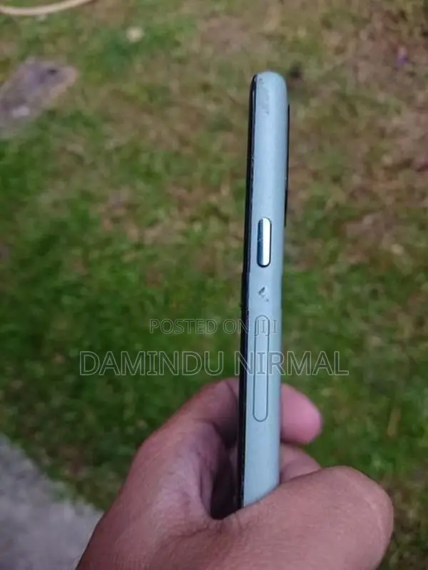 Google Pixel 5 (Used)
