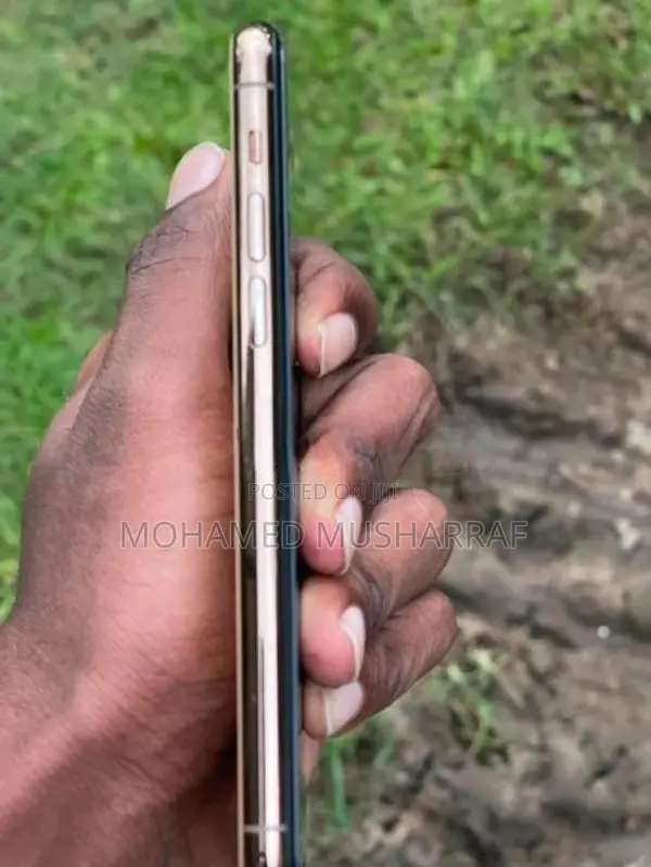 Apple iPhone 11 Pro GB (Used)