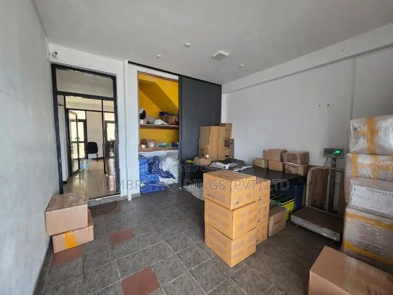 Showroom For Rent In Marine Drive Colombo 3 - 4104U