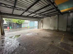 Showroom / Office For Rent In Duplication Rd Colombo 3 - 4108U