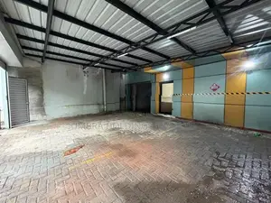Showroom / Office For Rent In Duplication Rd Colombo 3 - 4108U