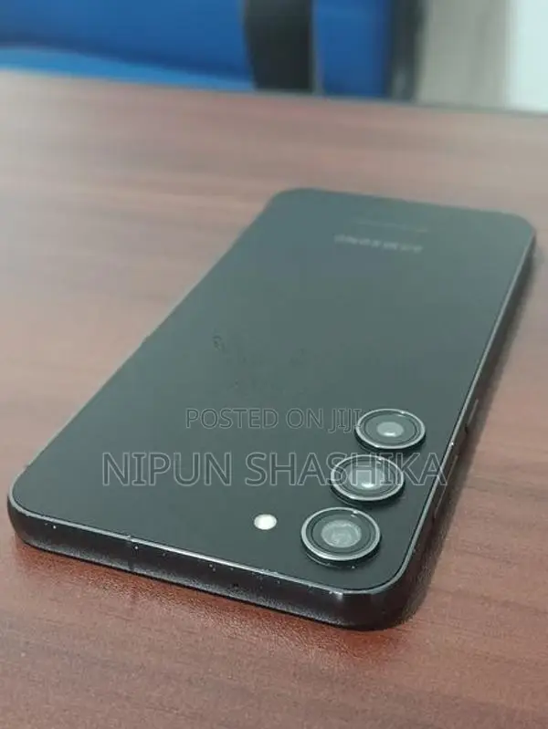 Samsung Galaxy S23+ (Used)