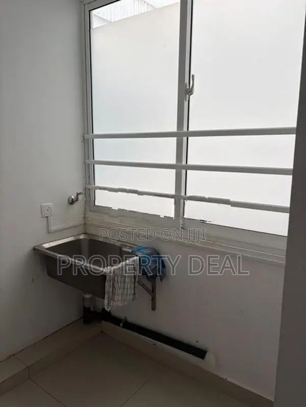 3-Bedroom Apartment For Rent Rajagiriya PDA541