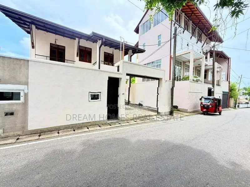 Never-Occupied 4-Bedroom House For Sale In Pagoda, Nugegoda