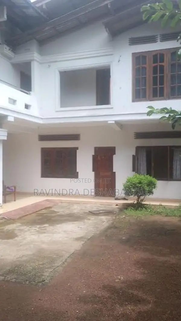 Fully Furnished Room for Rent – Gentlemen Only