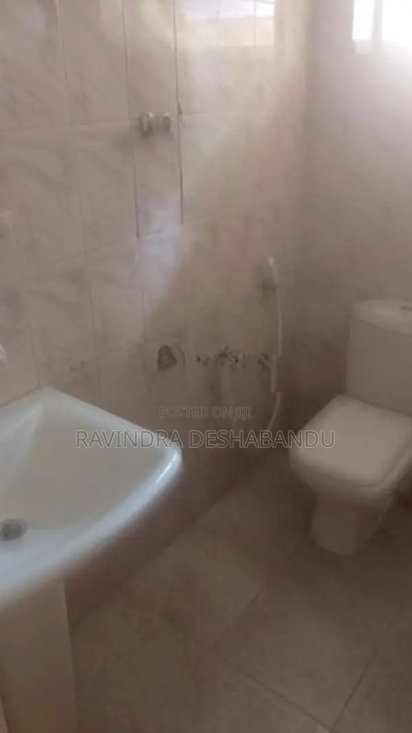 Fully Furnished Room for Rent – Gentlemen Only