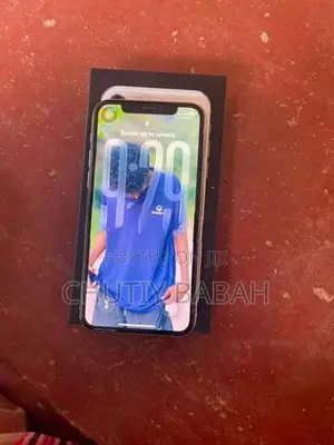 Apple iPhone 11 Pro (Used)