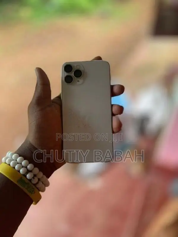 Apple iPhone 11 Pro (Used)