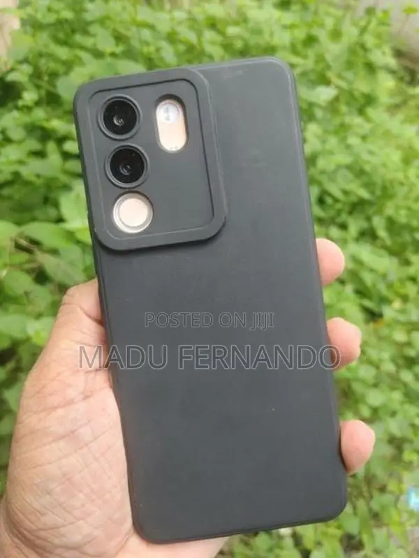 Vivo Y200 5G 8/256 (Used)