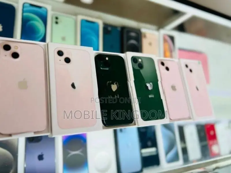 Apple iPhone 13 128GB (Used)
