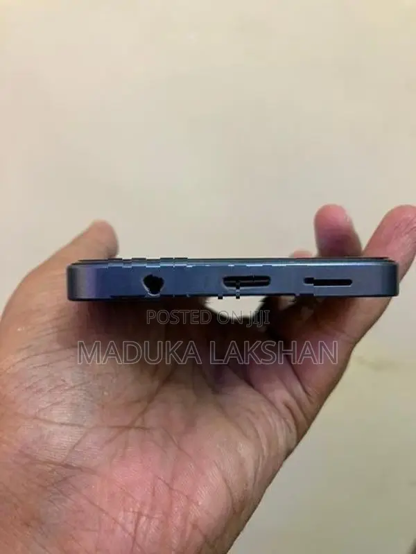 Samsung Galaxy A06 (Used)