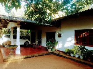 නිවසක් විකිනීමට
