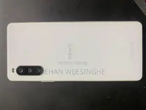 Sony Xperia 10 II (Used)