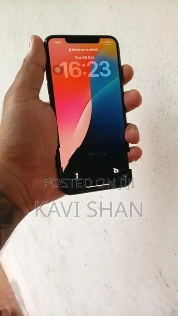 Apple iPhone 11 Pro Max (Used)