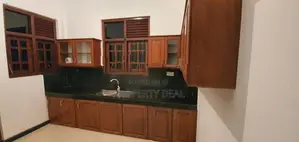 5 Bedrooms House for Sale in Pannipitiya - Pdh34