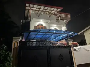 5 Bedrooms House for Sale in Pannipitiya - Pdh34