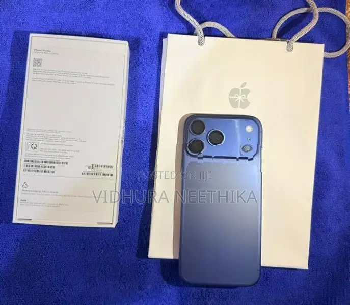 Apple iPhone 17 Pro Max (Used)