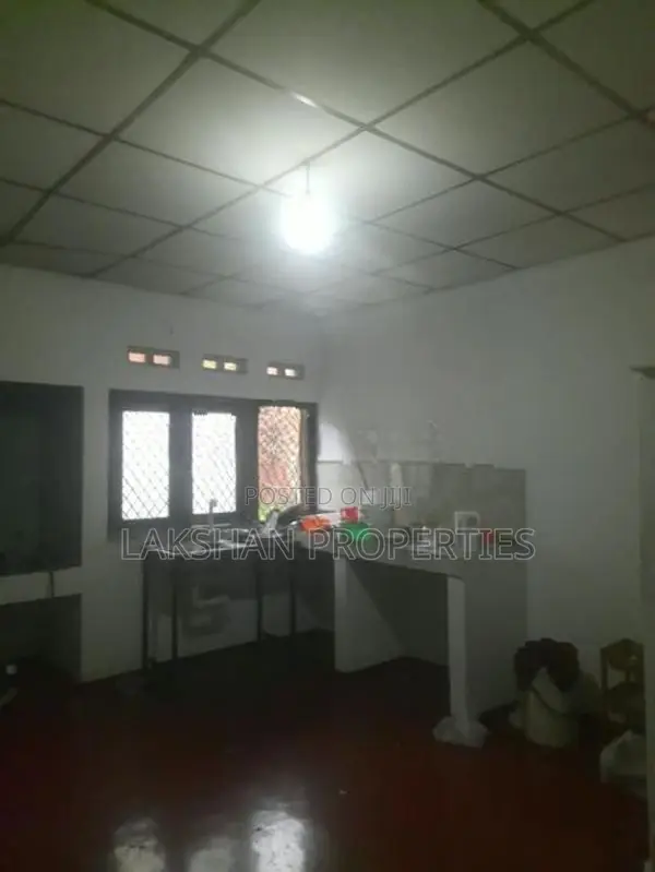 Separate House For Rent In Boralesgamuwa Lake Road