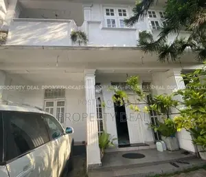 5 Bedroom House For Sale In Colombo 9 -PDH59