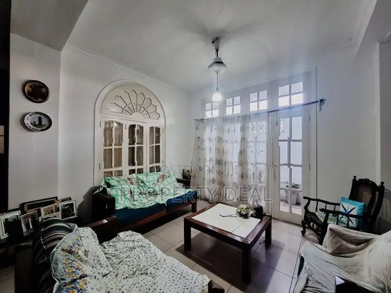 5 Bedroom House For Sale In Colombo 9 -PDH59