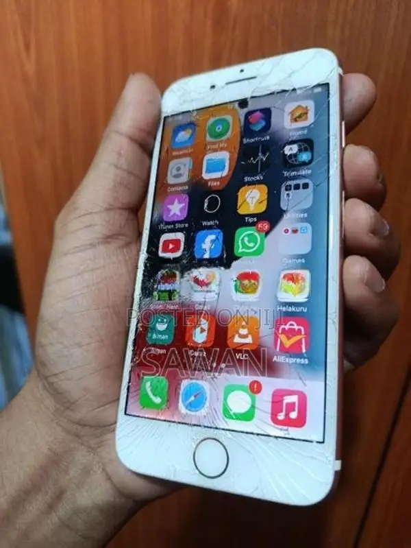 Apple iPhone 7 128GB (Used)