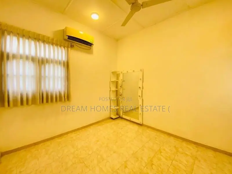 Modern 2-Story House For Rent In Thalawathugoda Wali Para
