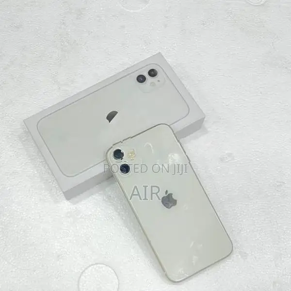 Apple iPhone 11 128GB (Used)