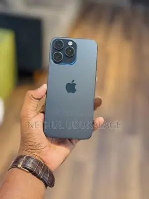 Apple iPhone 15 Pro Max 256GB (Used)