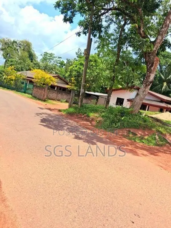 Land for Sale Meegoda