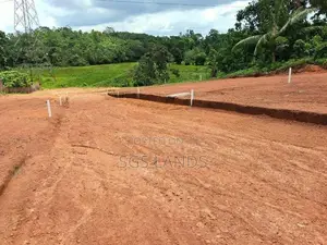 Land for Sale Meegoda