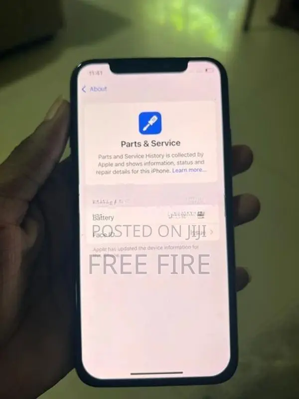 Apple iPhone XS (Used)