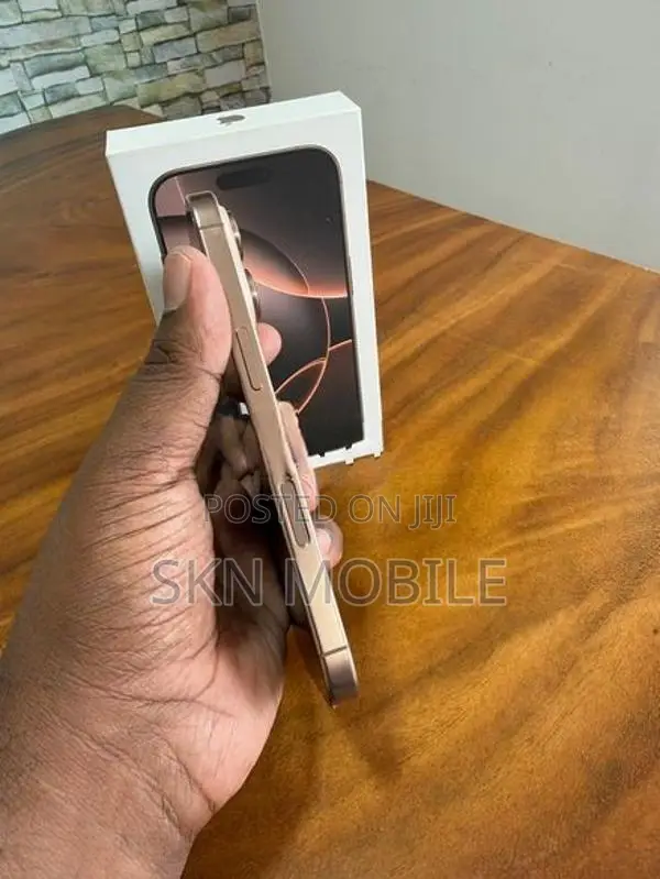 Apple iPhone 16 Pro 256GB (Used)