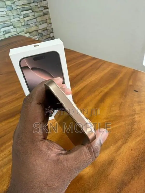 Apple iPhone 16 Pro 256GB (Used)