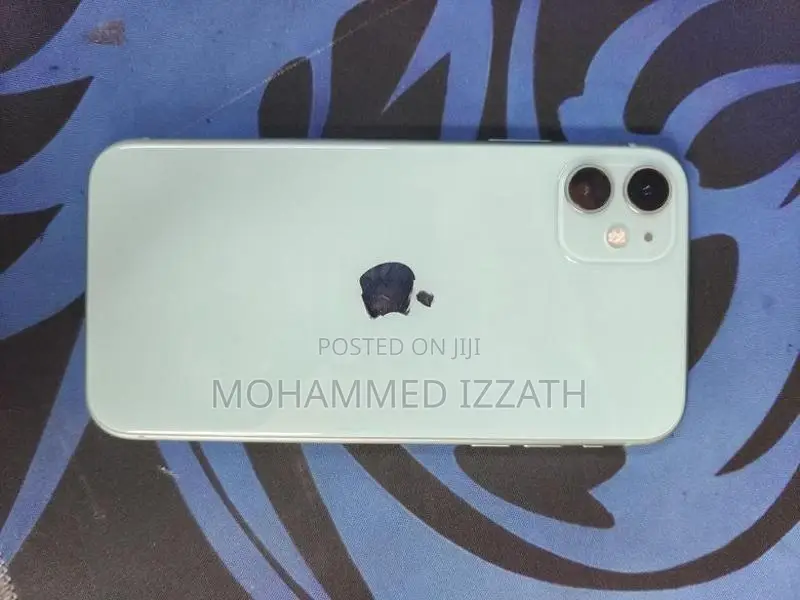 Apple iPhone 11 (Used)