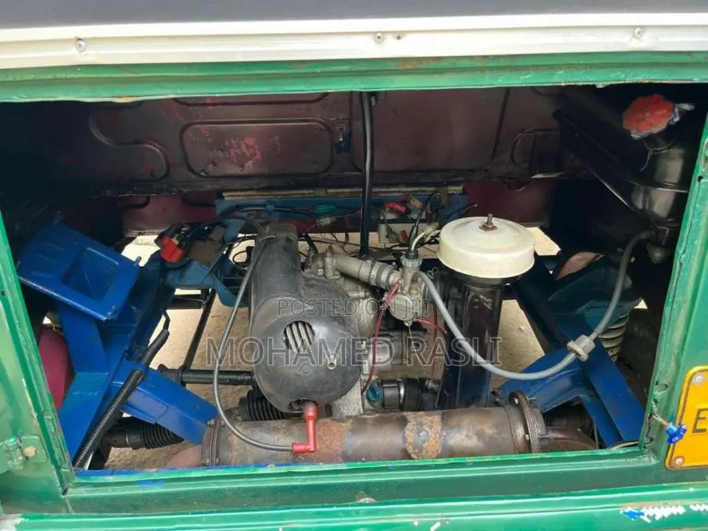 Bajaj 2 Stroke 2004 Three Wheel (Used)