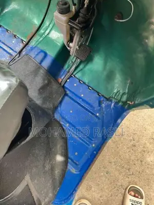 Bajaj 2 Stroke 2004 Three Wheel (Used)