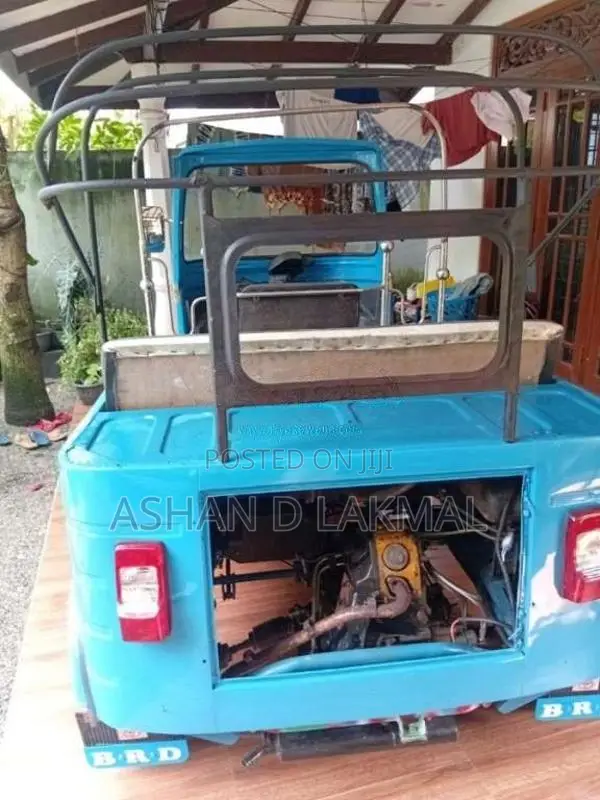 Bajaj 2 Stroke 2005 Three Wheel (Used)