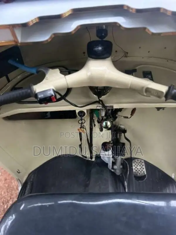 Bajaj 2 Stroke 1996 Three Wheel (Used)