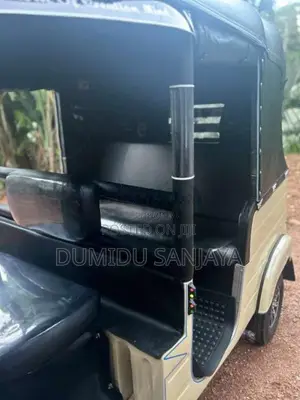 Bajaj 2 Stroke 1996 Three Wheel (Used)