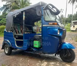 Bajaj 4 stroke 2015 Three Wheel (Used)