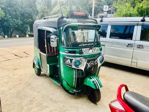 Bajaj RE 4 Stroke 2017 Three Wheel (Used)