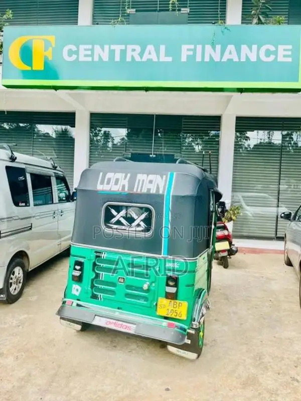 Bajaj RE 4 Stroke 2017 Three Wheel (Used)