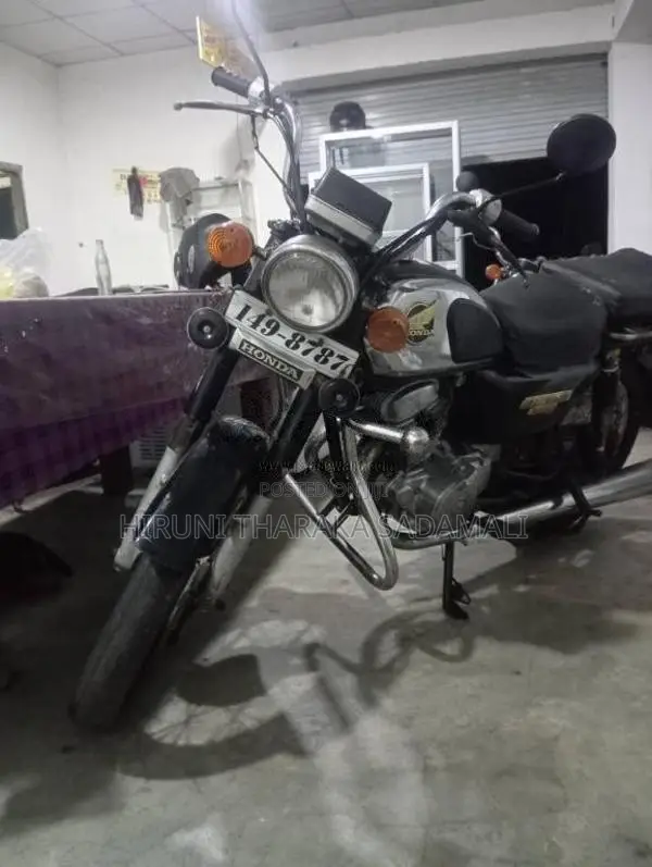 Honda Cd125 1995 Motorbike (Used)