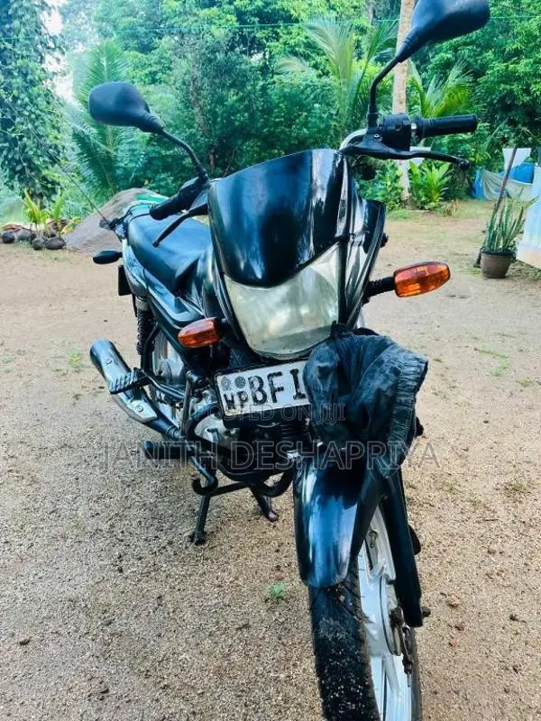 Bajaj Platina 2017 Motorbike (Used)