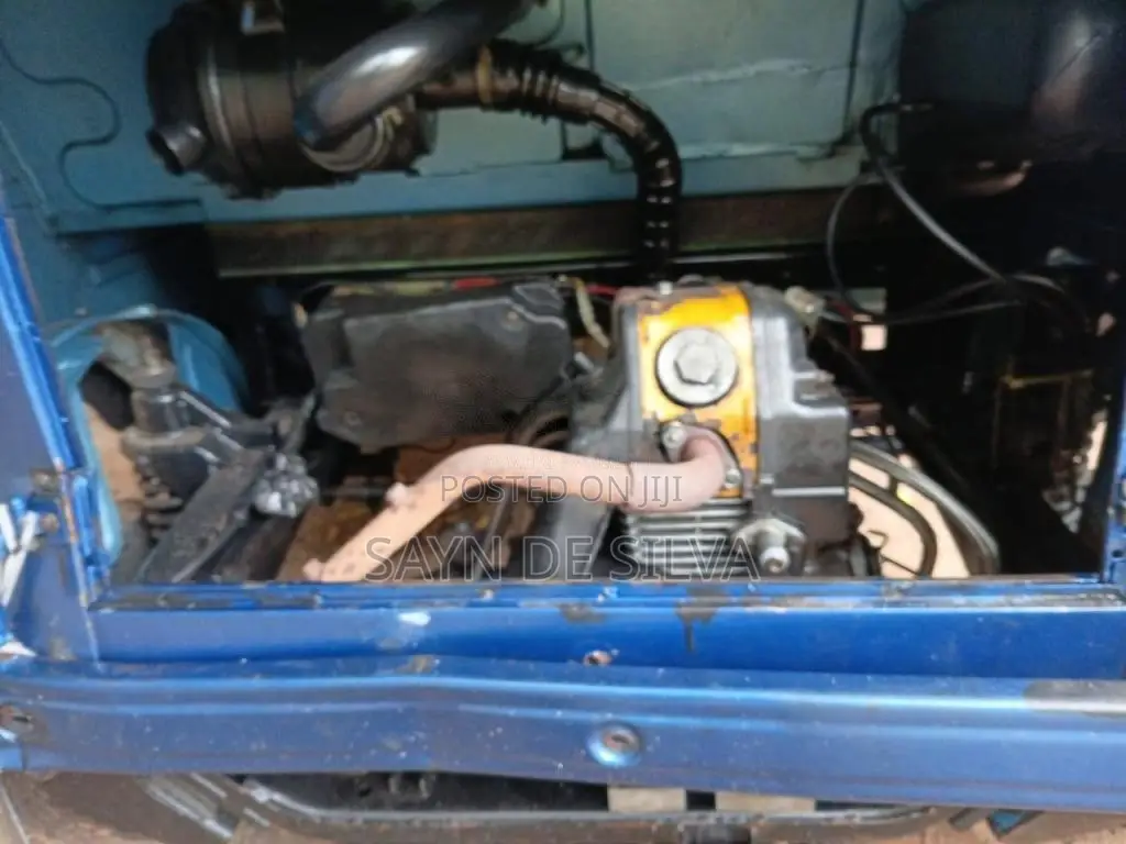 Bajaj RE 205 2011 Three Wheel (Used)