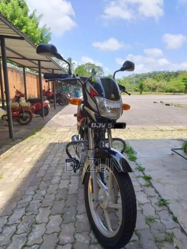 Bajaj CT-100 2025 Motorbike (Used)