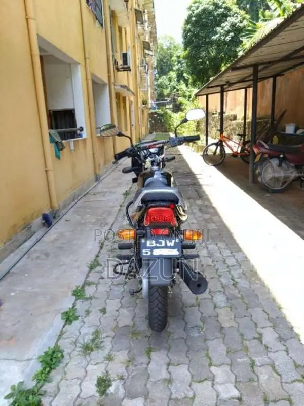 Bajaj CT-100 2025 Motorbike (Used)